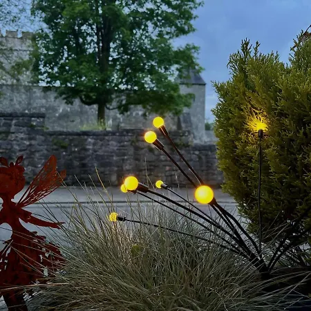 Face Au Chateau De Thy Apartment Thy-le-Chateau