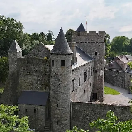 Appartement Face Au Château De Thy *